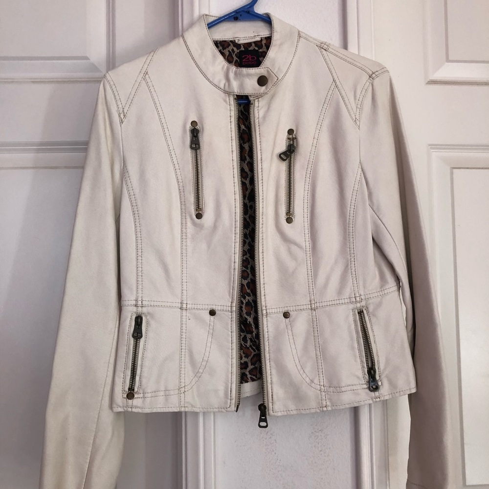 White BeBe jacket